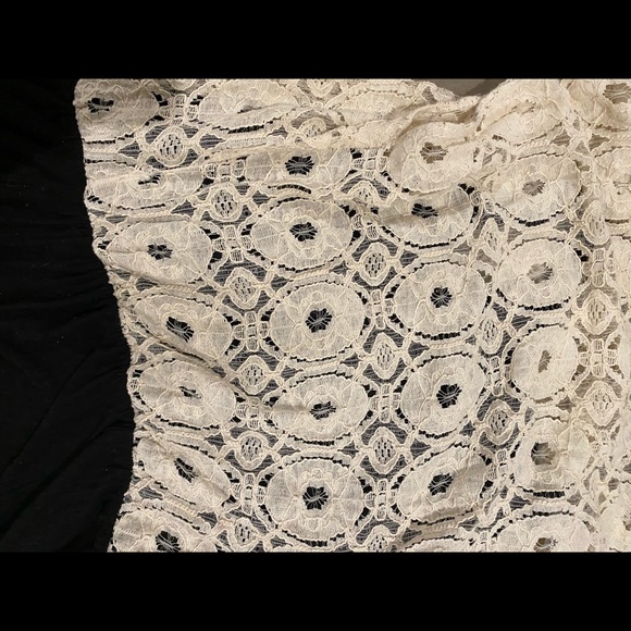 Lace maxi dress - Picture 4 of 5